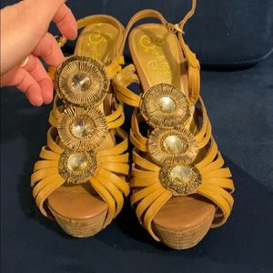 Yellow Seychelles wedges